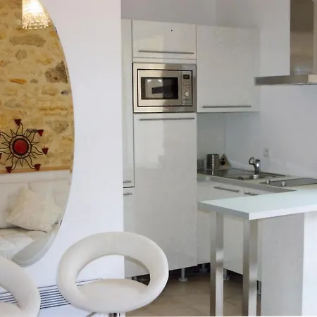 With Large Terrace, Ground Floor * Narbonne